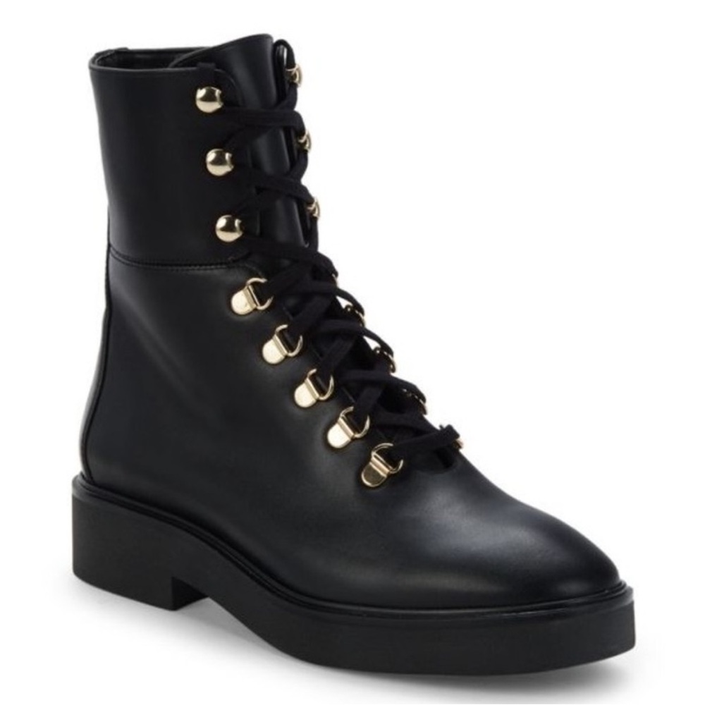 Stuart Weitzman Zadie bootie in Black